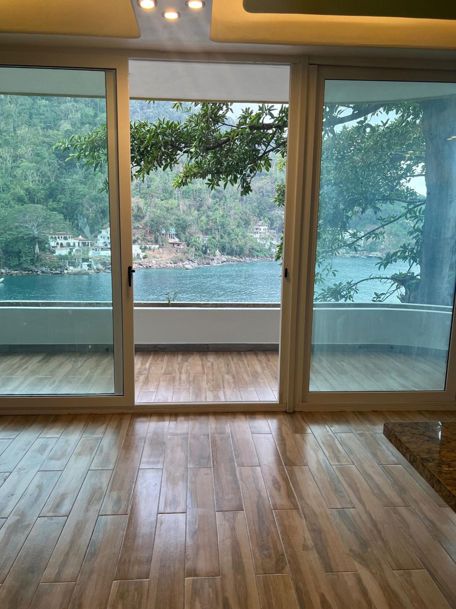 Apartment Family Vacation Home, Frontage