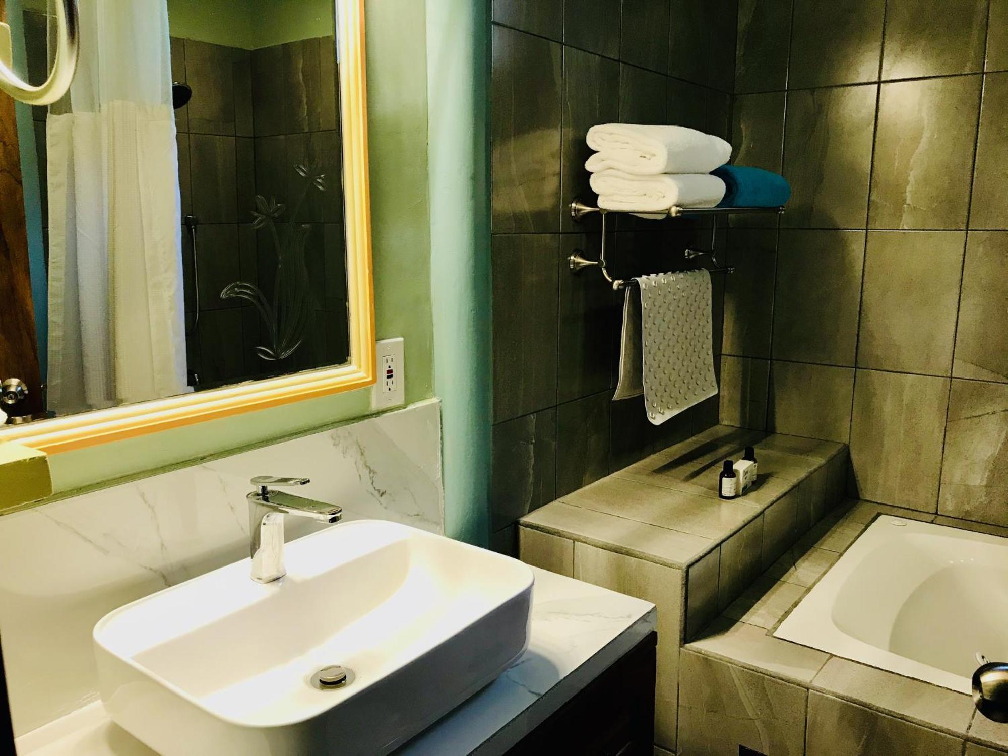 Family Vacation Home, Frontage * Puerto Vallarta
